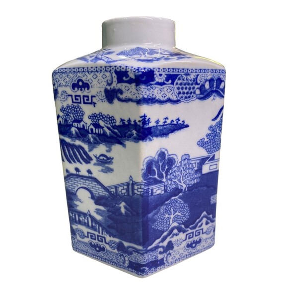 Vintage Rigtons Tea Merchants Japan Theme Octagon Shaped Tea Caddy - No Lid - Picture 5 of 11